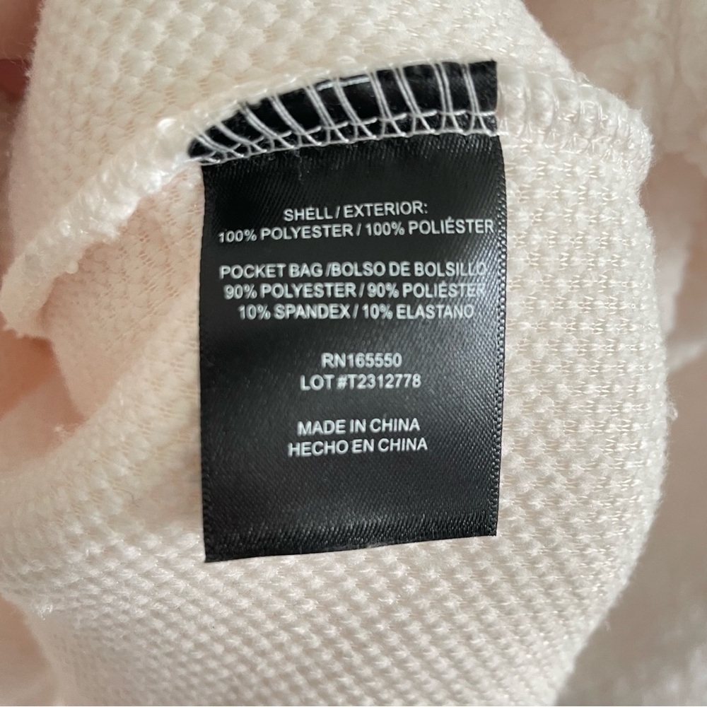$15 SALE Shacket NWT Cream Off-White Fuzzy Jacket XL/XXL Outdoor by 32 Degrees - Picture 9 of 10